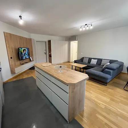 Lejlighed Freesia With Underground Parking