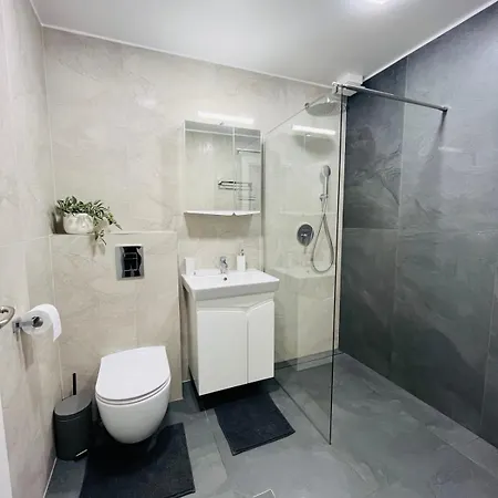 Freesia With Underground Parking * София