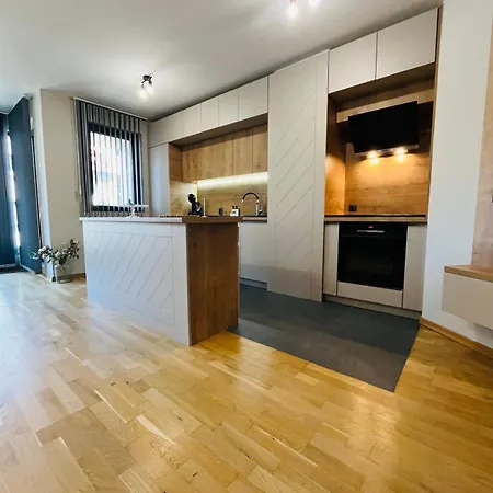 Freesia With Underground Parking Апартаменты София