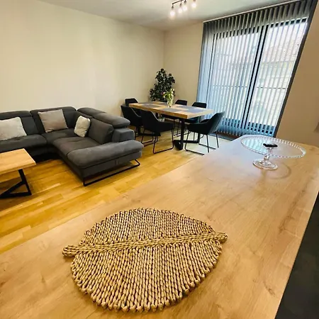 Freesia With Underground Parking *