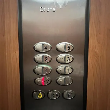 Freesia With Underground Parking Apartament *