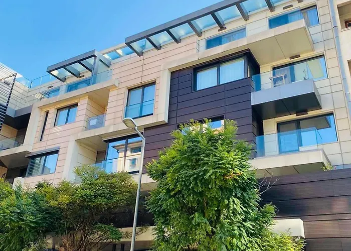 아파트 Freesia With Underground Parking 소피아