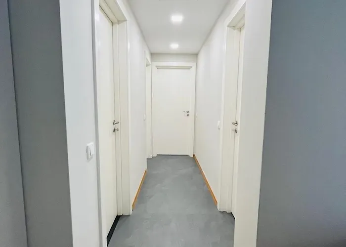 Freesia With Underground Parking 아파트