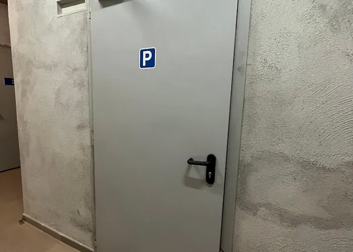 Freesia With Underground Parking 아파트 소피아