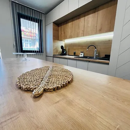 Lägenhet Freesia With Underground Parking