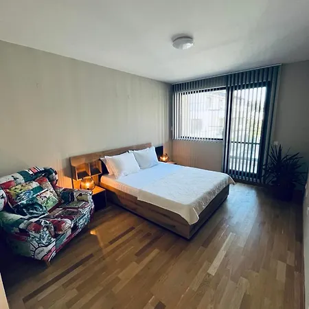 Freesia With Underground Parking